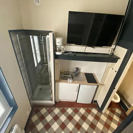Mini Centre De - 188 Apartment *